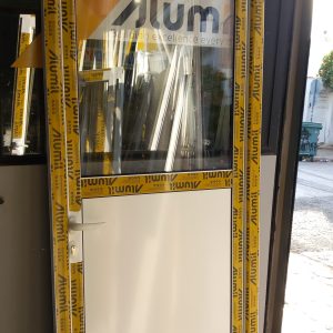 Πόρτα κουζίνας αλουμινίου